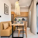 Luxury Homes - Zoe *