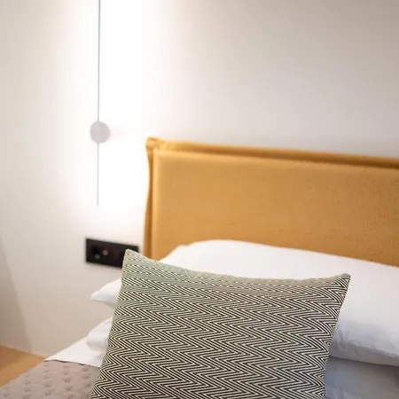 Luxury Homes - Zoe アパート ランピ