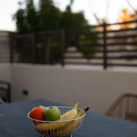 Luxury Homes - Zoe *