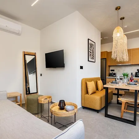 Luxury Homes - Zoe Apartment *